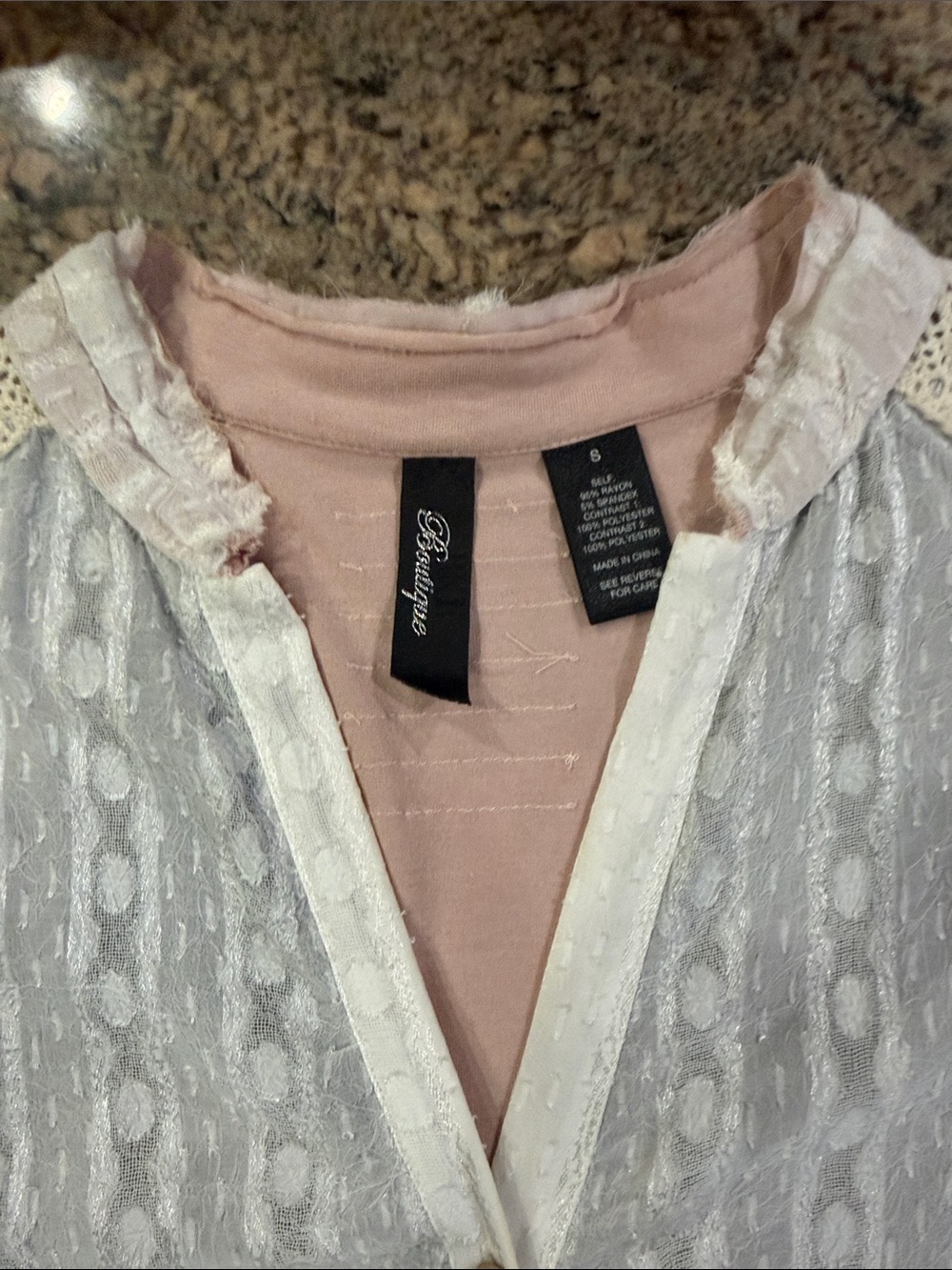 Lace-Front Button-Down Top in Blush and Ivory - Picture 4 of 7
